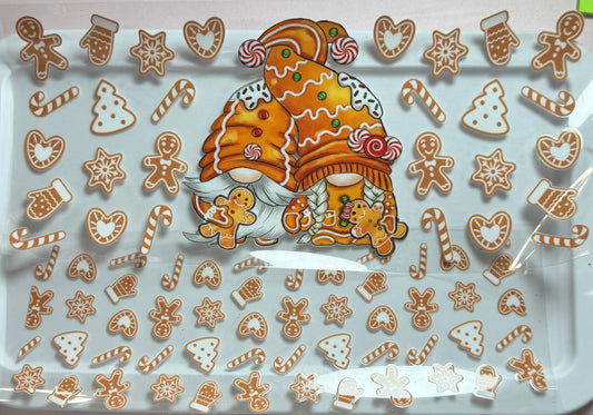 Gingerbread Gnomes (40 oz only)
